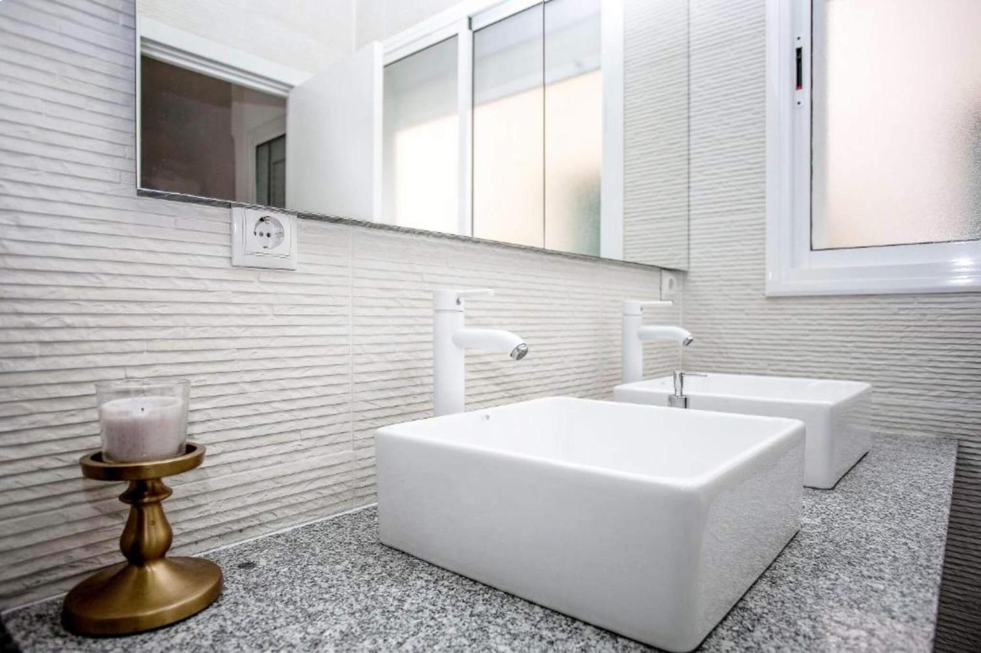 Adorable Urban Suites Las Palmas / Gran Canaria Zimmer foto